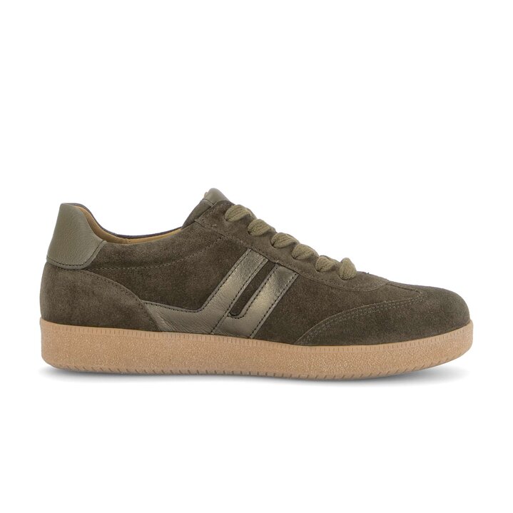 Sneaker low grün #1