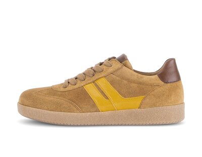 Sneaker low braun