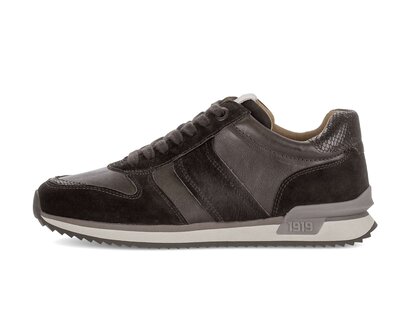 Sneaker low braun