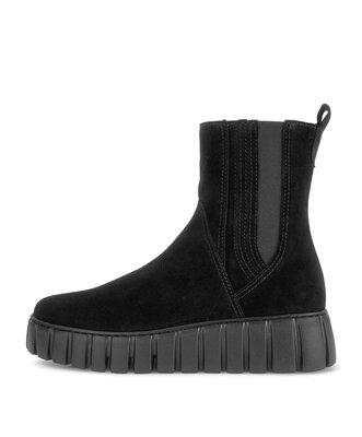 Plateau Stiefelette schwarz