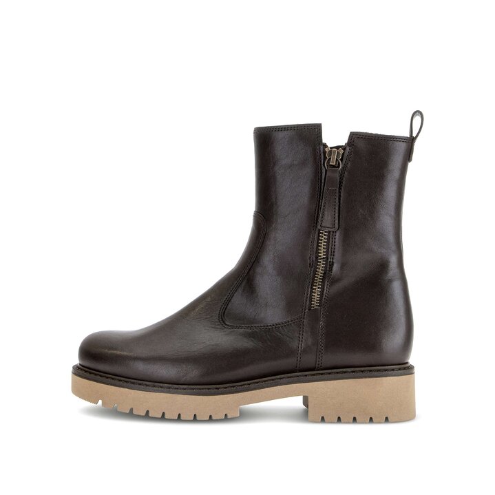 Sportliche Stiefelette braun #0