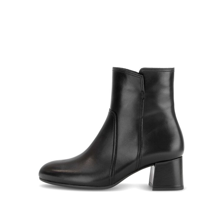 Elegante Stiefelette schwarz #0