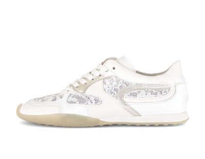Sneaker low creme