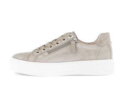 Sneaker low grün