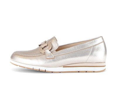 Slipper gold
