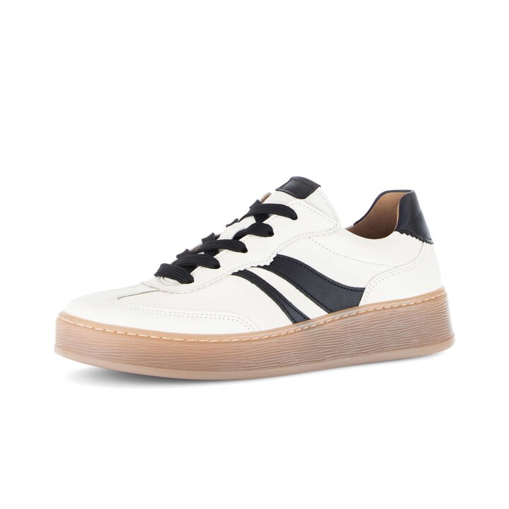Sneaker low creme #2