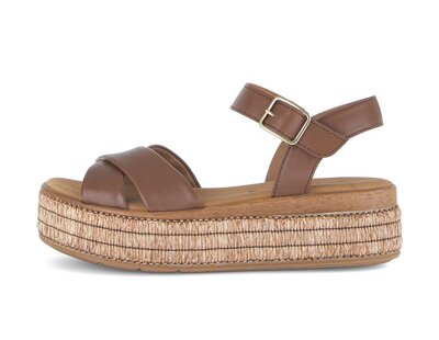 Plateau Sandale braun
