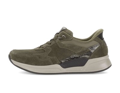 Sneaker low grün