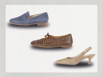Tre diverse scarpe da donna sono disposte una sotto l’altra su sfondo chiaro: in alto un mocassino blu, al centro una ballerina marrone intrecciata con motivo traforato e fiocco, in basso una slingback beige con tacco basso e fibbia. | © Gabor Shoes GmbH, Germania