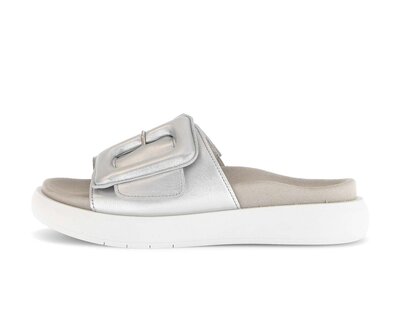 Pantolette silber