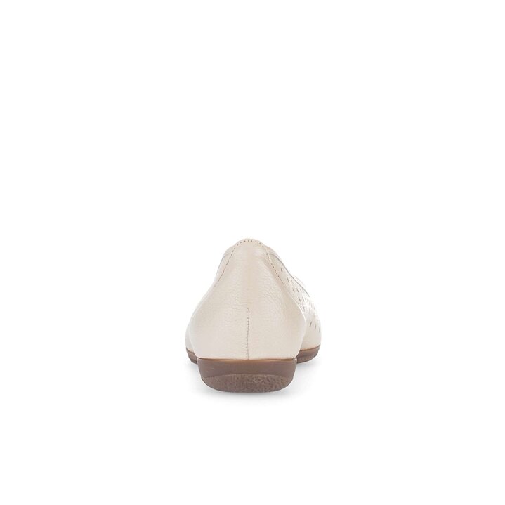 Sportliche Ballerina creme #3