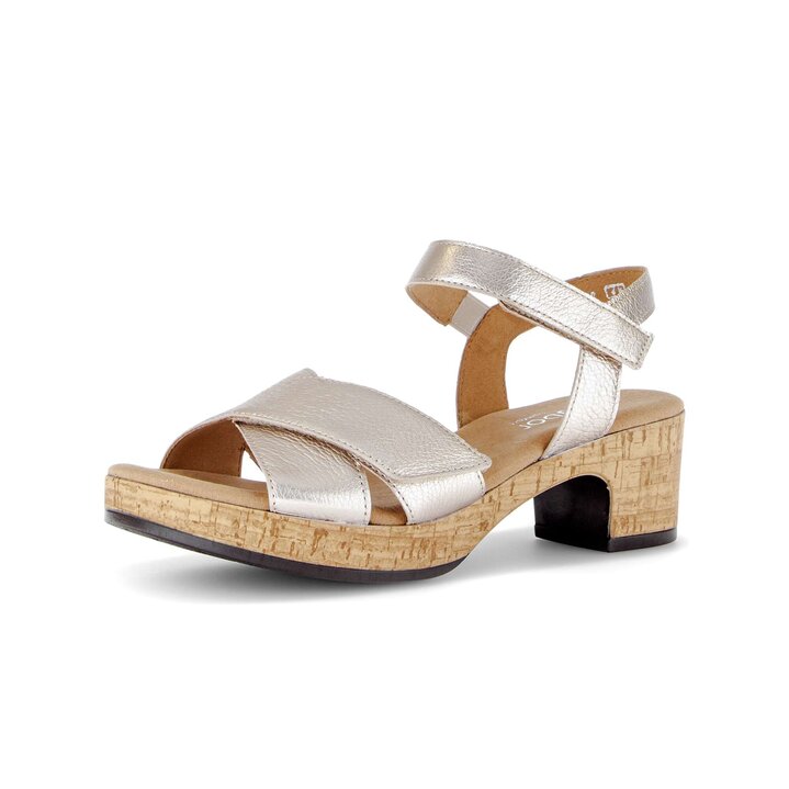 Sandale met plateauzool beige #2