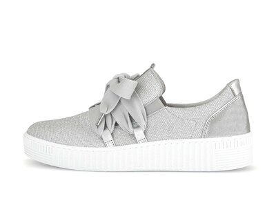 Sneaker low silber