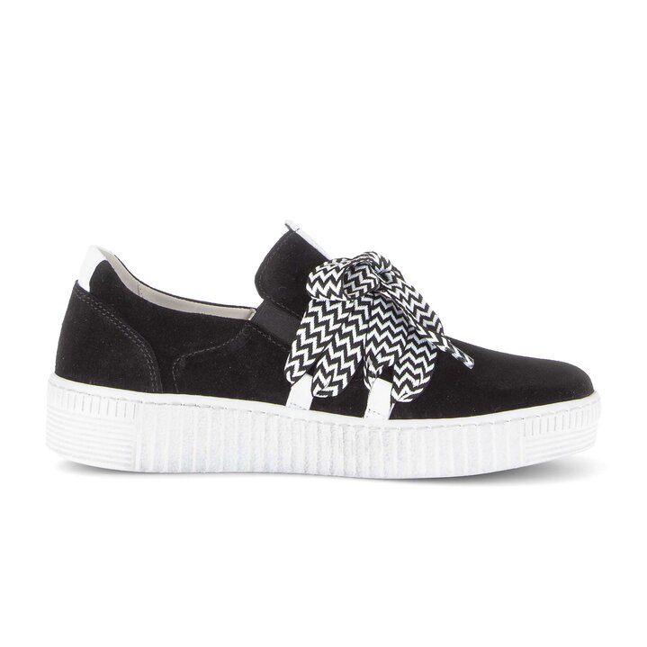 Sneaker low schwarz #1
