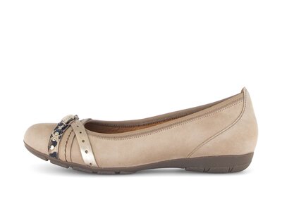 Eleganter Ballerina beige